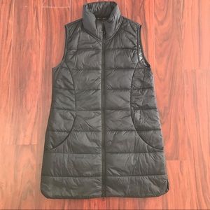Black Puffy Vest ❄️